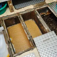 Grease trap emptying
